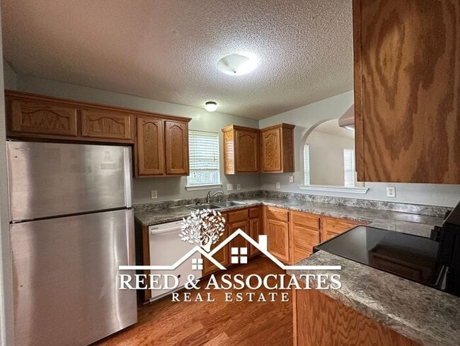 Building Photo - Cordova Home Located off of Houston Levee!