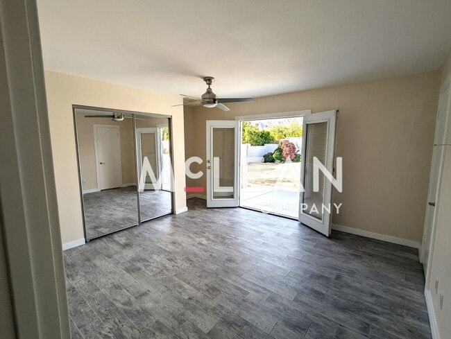 Building Photo - Desirable 3 bedroom home with Pool