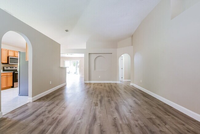 Building Photo - 2366 Tealwood Circle