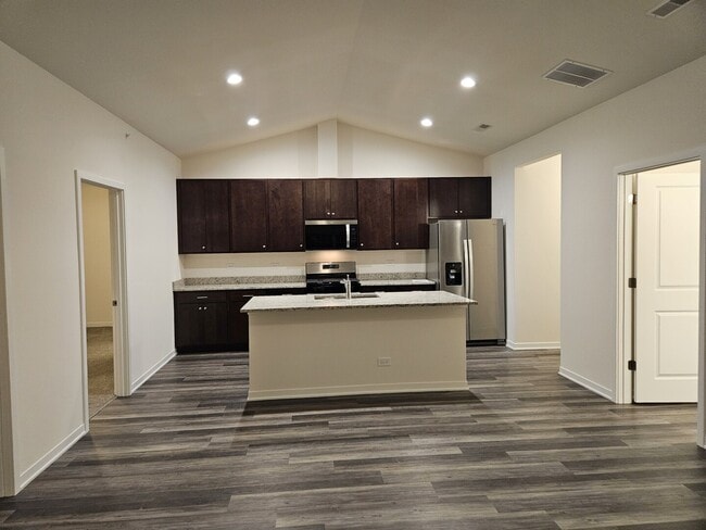 Building Photo - 31 Apollo Ct