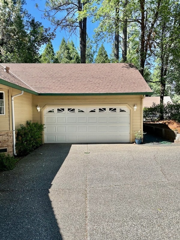 Building Photo - 122 Sterling Ct