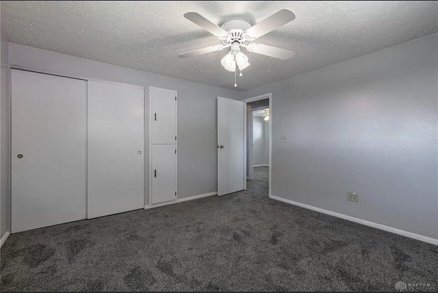 Building Photo - 1841 Mattis Dr