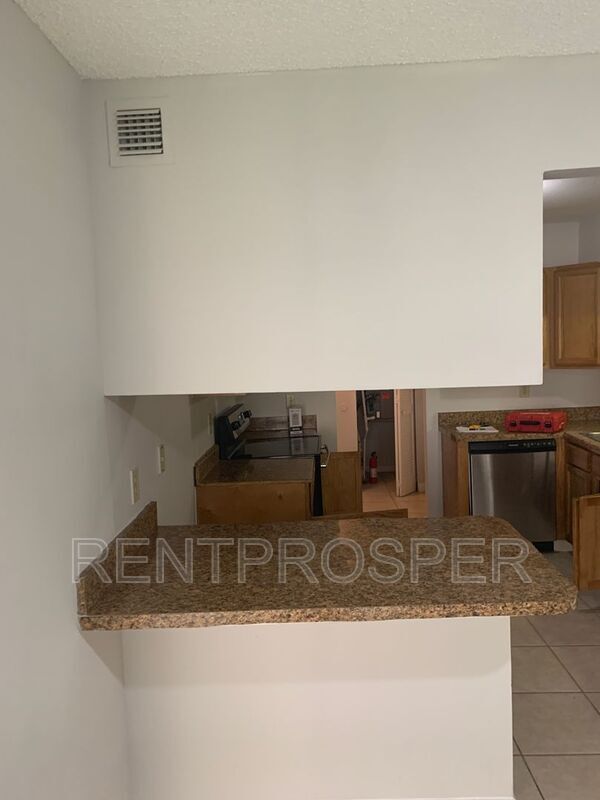 Building Photo - 4267 S Semoran Blvd