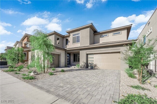 Primary Photo - 10648 Stone Ledge Ave