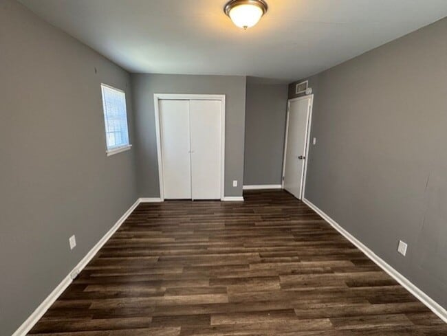 Building Photo - NO DEPOSIT REQUIRED!  $50 VISA GIFT CARD!!...