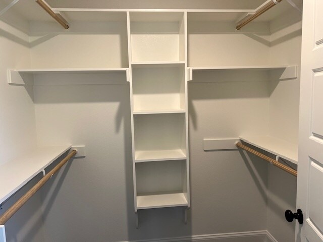 Building Photo - 29 Tara Dr