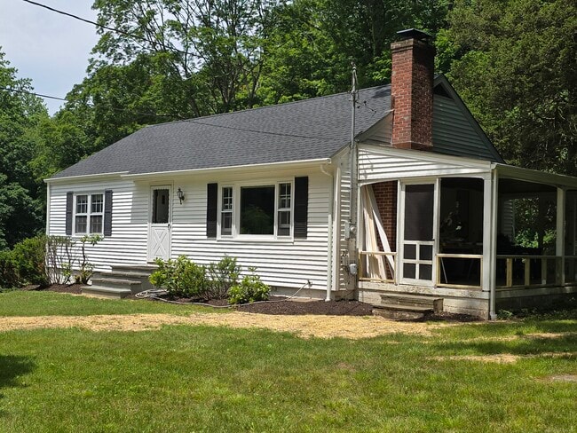 Building Photo - 58 Old Hawleyville Rd