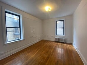 Building Photo - 1 bedroom in ASTORIA NY 11103