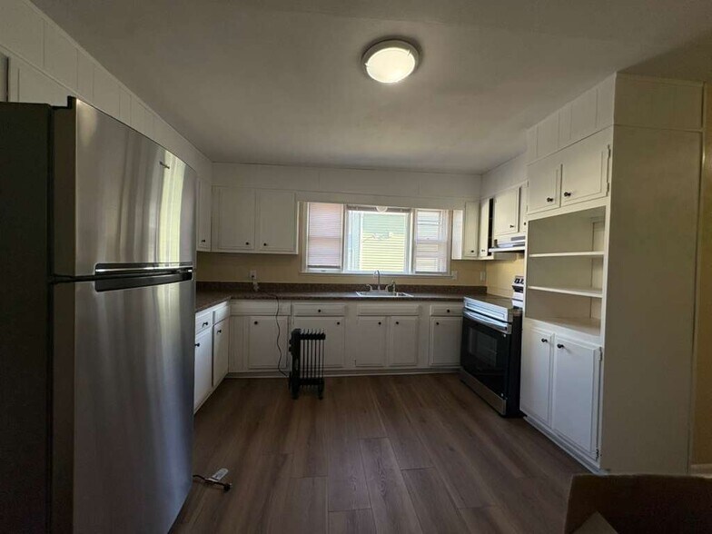 Building Photo - 93 Wharton Pl