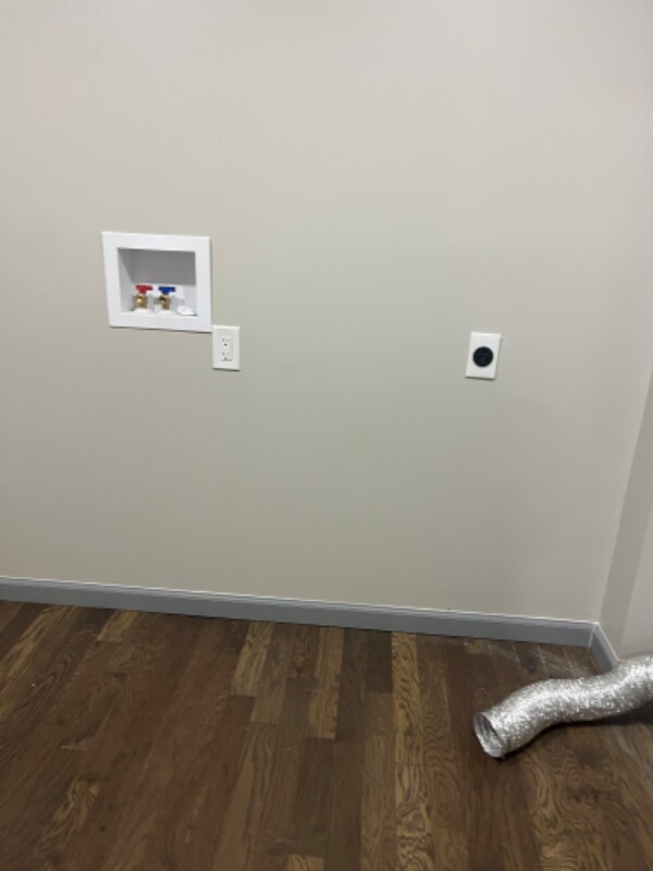 Building Photo - 15 Dempster St