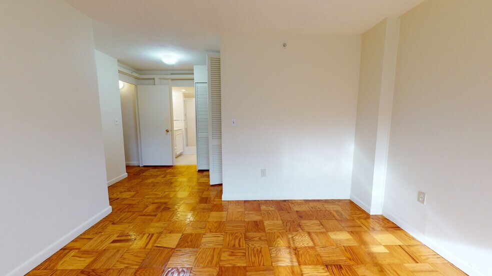 Building Photo - 34 Medfield St