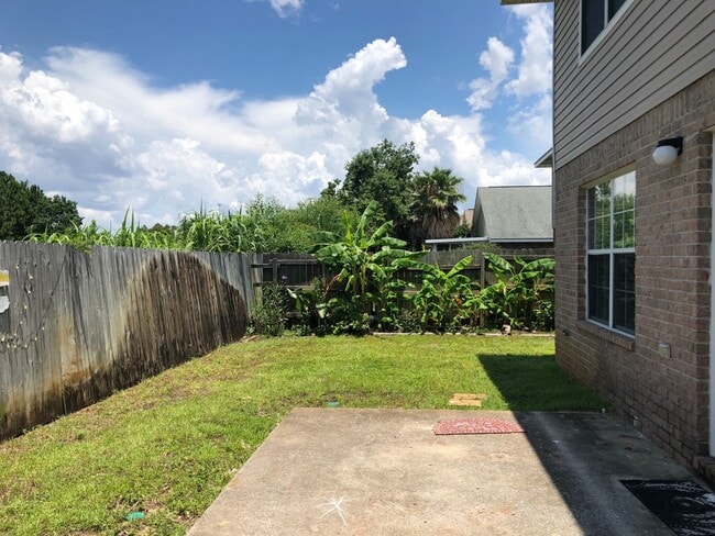 Building Photo - Gulf Breeze - Grand Ridge - 4 bedroom, 2.5...