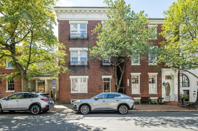 Building Photo - 310 Prince St