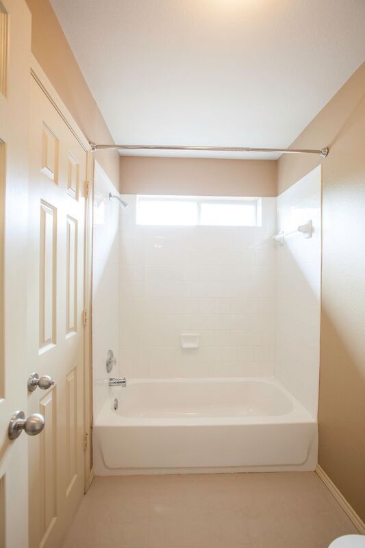 Building Photo - 11544 Blackhawk Dr