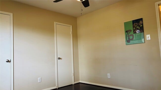 Building Photo - 11407 Hazen St