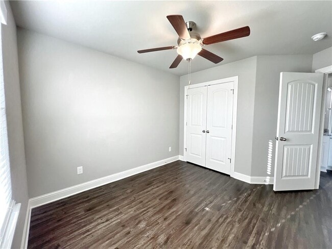 Building Photo - 1756 Charismatic Dr