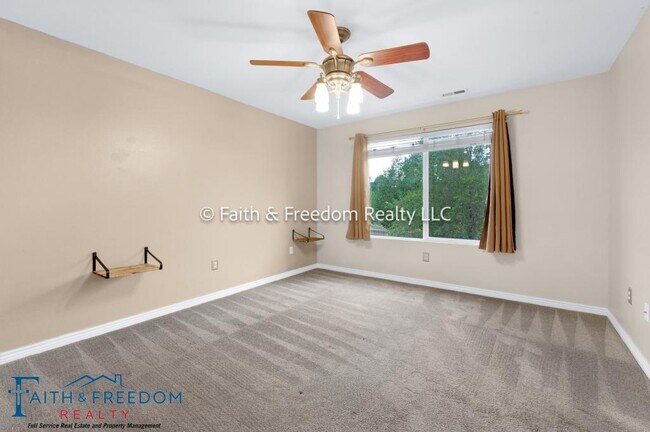 Building Photo - 5249 Mountain Air Cir
