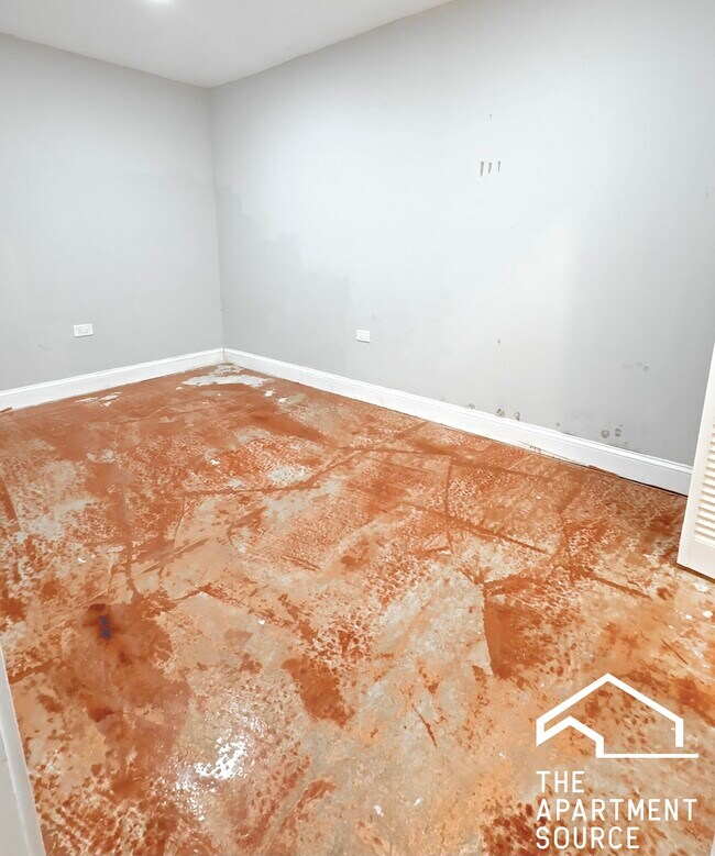 Building Photo - 1350 S Kedvale Ave