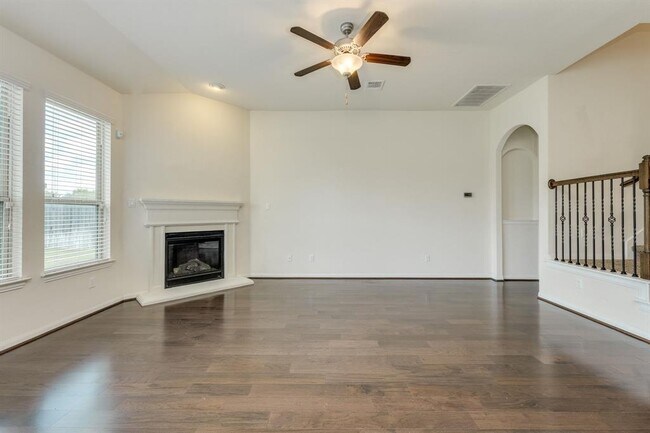 Building Photo - 2920 Rabbit Creek Dr