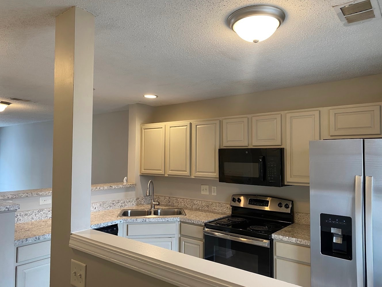 Kitchen - 160 Portestown Way