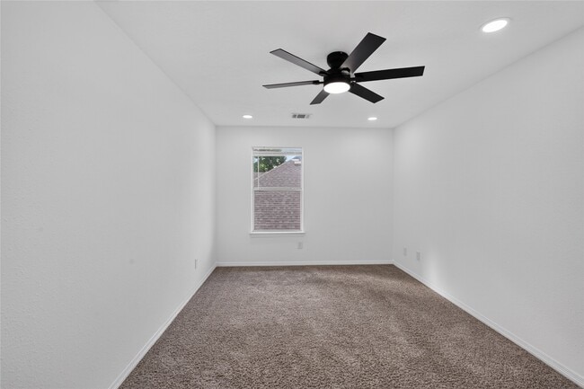 Building Photo - 23827 Spring Dane Dr