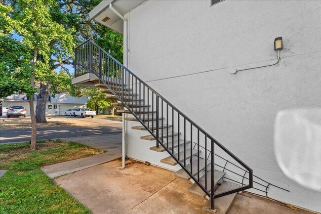 Building Photo - 4718 Hayford Way