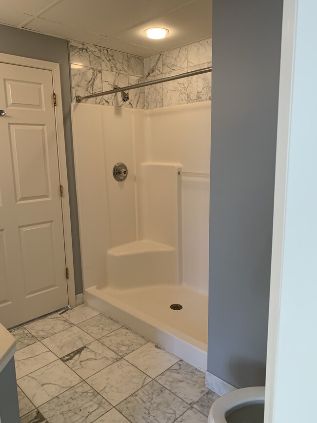 Second bathroom - 1276 N Wayne St