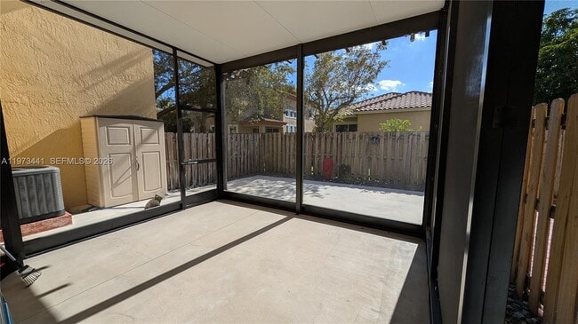 Building Photo - 14114 SW 51st Ln