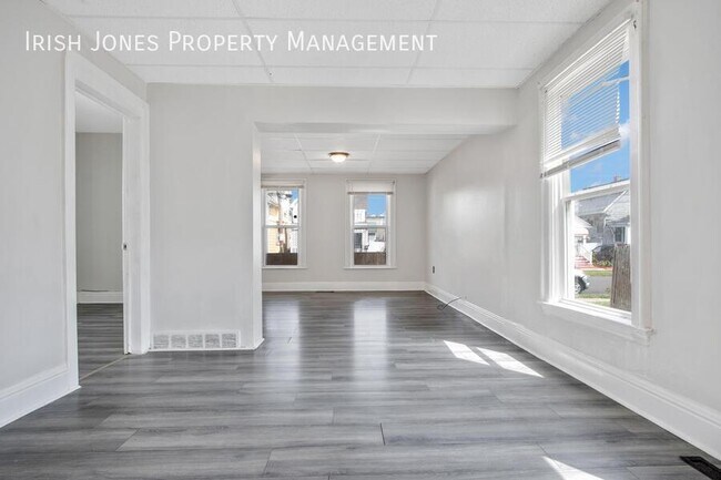 Building Photo - 160 Courtland Ave