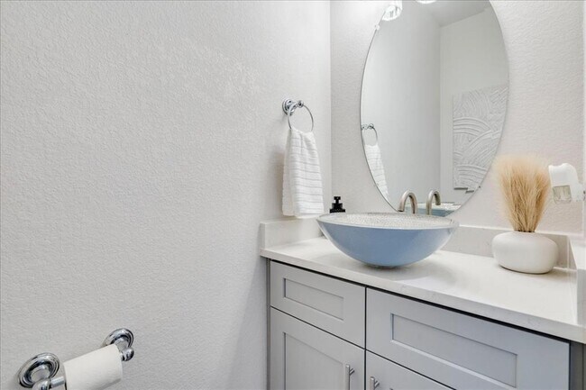 Building Photo - 4513 Lucabella Ln