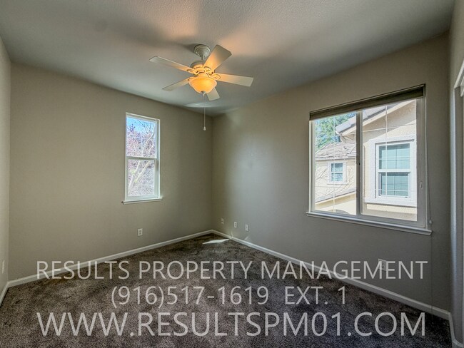 Building Photo - Lovely Sacramento 4 bedroom Home