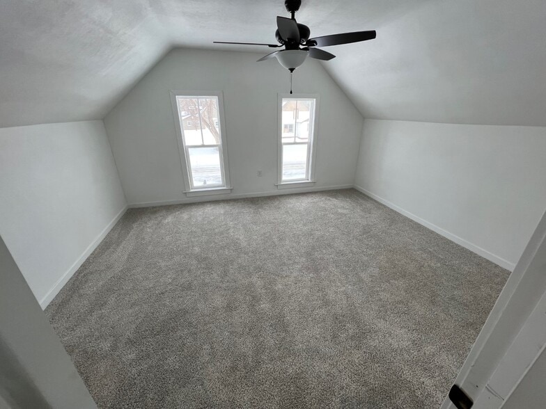 Master Bedroom - 411 S Dakota St