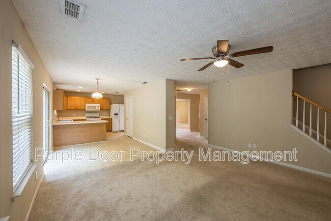 Building Photo - 304 Meadow Point