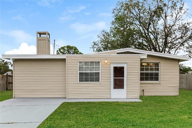 Primary Photo - 3919 Longhorn Dr