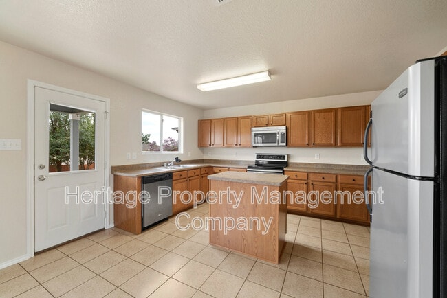 Building Photo - 3815 Mahogany Cove