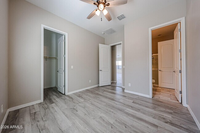 Building Photo - 19053 Rancho Dr