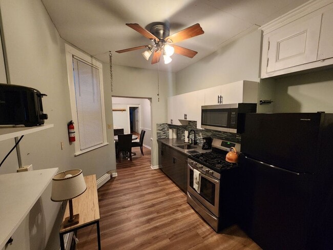 Building Photo - 2 Bedroom Condo Apartment in Jersey City NJ