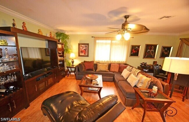 Building Photo - 27750 Hacienda E Blvd