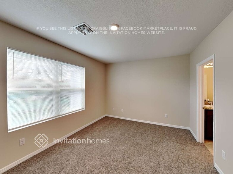 Building Photo - 8636 Ice Wine St