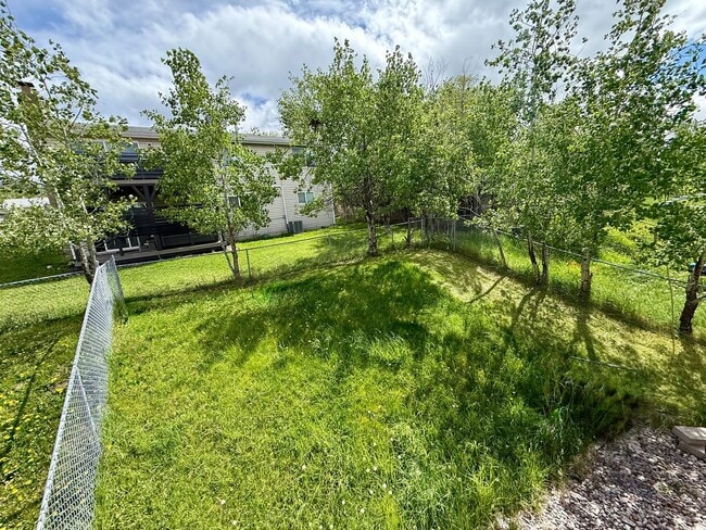 Building Photo - 2311/2313 W Foothills Drive