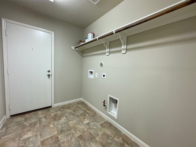 Building Photo - 625 26th Ave N