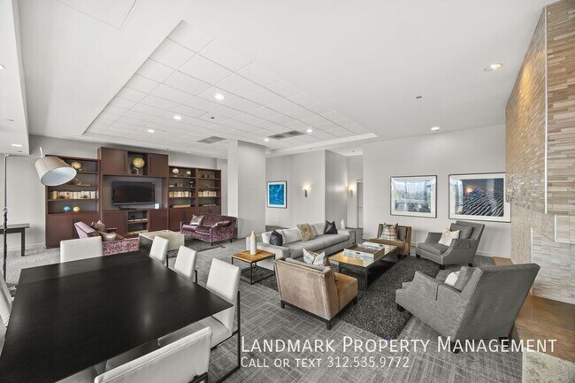 Building Photo - 1201 S Prairie Ave
