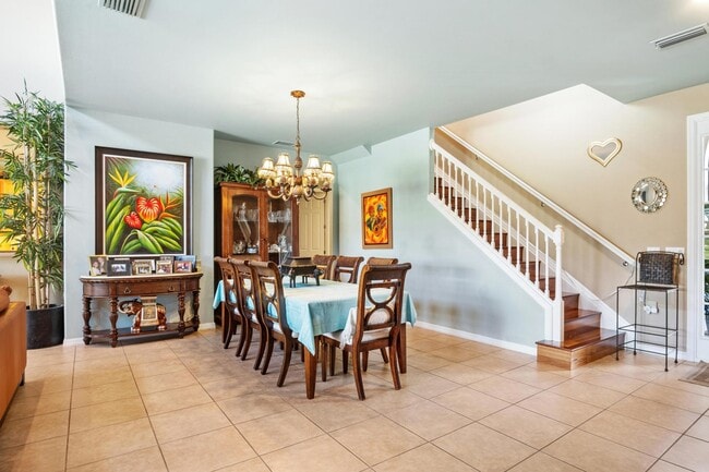 Dining Area - 2046 Mandarin Ln