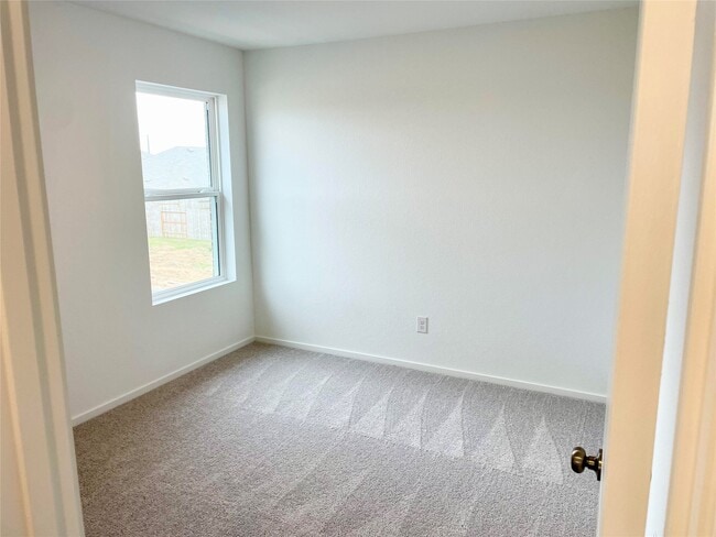 Building Photo - 6330 Breakaway Grv Dr