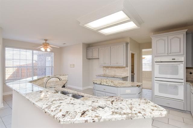 Building Photo - 8512 Mesa Verde Dr