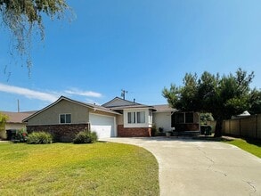 Building Photo - Charming 3bed 1bath for Rent