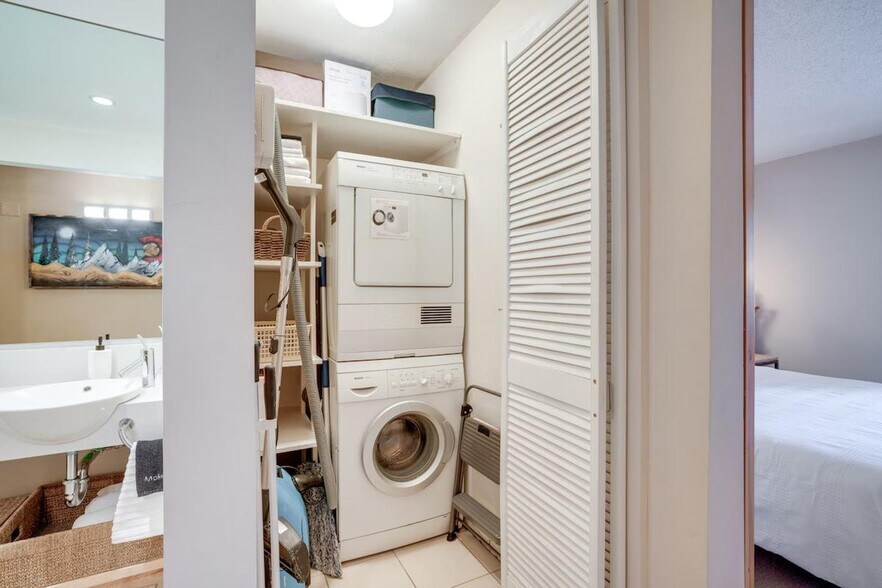 Building Photo - 1127 County Rd 3