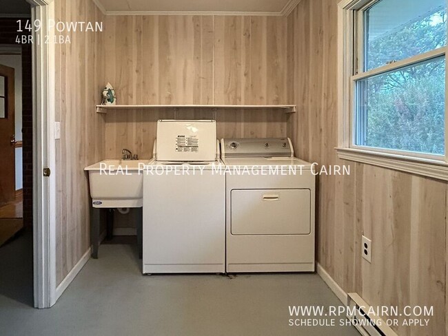 Building Photo - 149 Powtan-