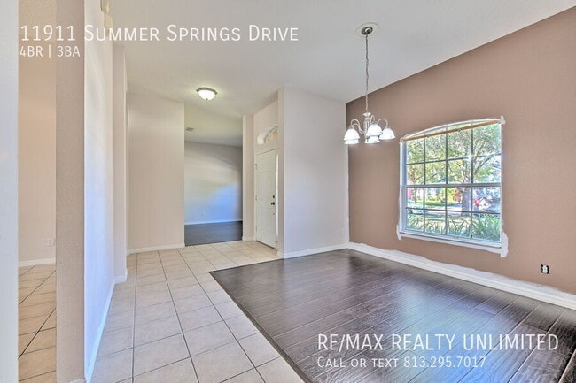 Building Photo - 11911 Summer Springs Dr