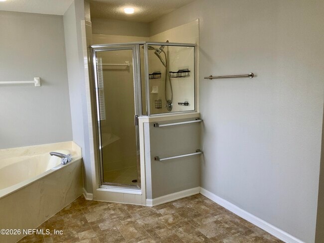 Building Photo - 121 Mahogany Bay Dr